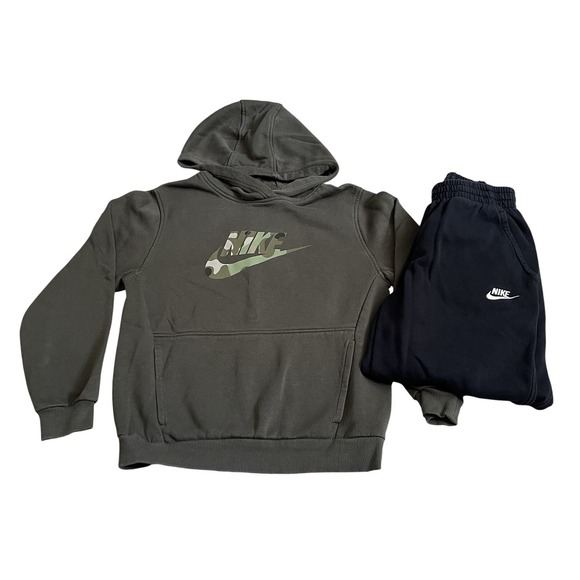 Nike Other - Nike Sports Boy Kids Sweatpants Joggers Hoodie Lot Large Basketball Athletic Set